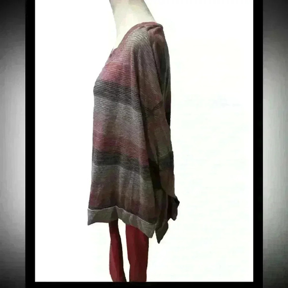 Women’s 2 Piece Outfit - Picture 4 of 8